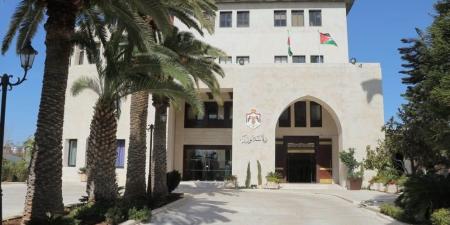 رئاسة الوزراء تنشر نتائج الفرز الأولي لوظيفة أمين عام وزارة العمل
