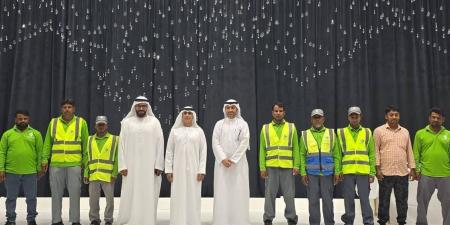 «الخدمات العامة برأس الخيمة» تحتفي بيوم العمال