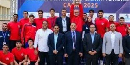 وزير الشباب والرياضة يهنئ اتحاد السباحة بعد التتويج بكأس بطولة أفريقيا للناشئين وتفوقهم على 32 دولة