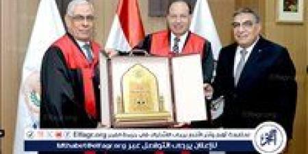 جامعة المنصورة تمنح النائب العام المصري الدكتوراه الفخرية تقديرًا لإسهاماته