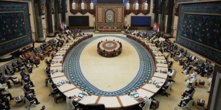 العراق يعرض 18 مبادرة للتعاون أمام القمة العربية ويتبرع ب 40 مليون دولار لغزة ولبنان
