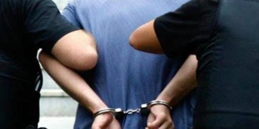 هشم رأسه بالفأس.. القبض على المتهم بإنهاء حياة شقيقه في قنا