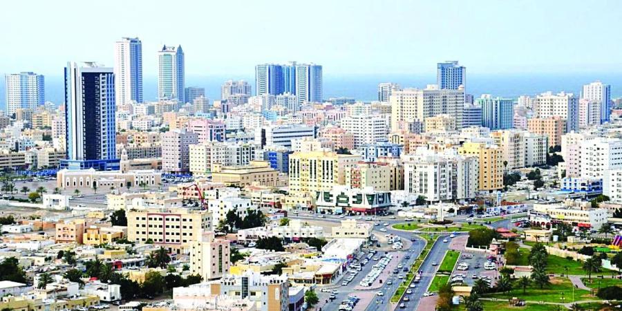 «أكسفورد للأعمال»: عجمان ترسّخ مكانتها وجهةً اقتصادية واعدة