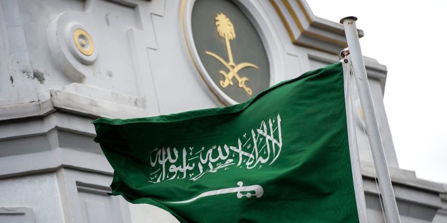 بيان سعودي يعلق على وقف إطلاق النار بين أمريكا والحوثيين - الأول نيوز