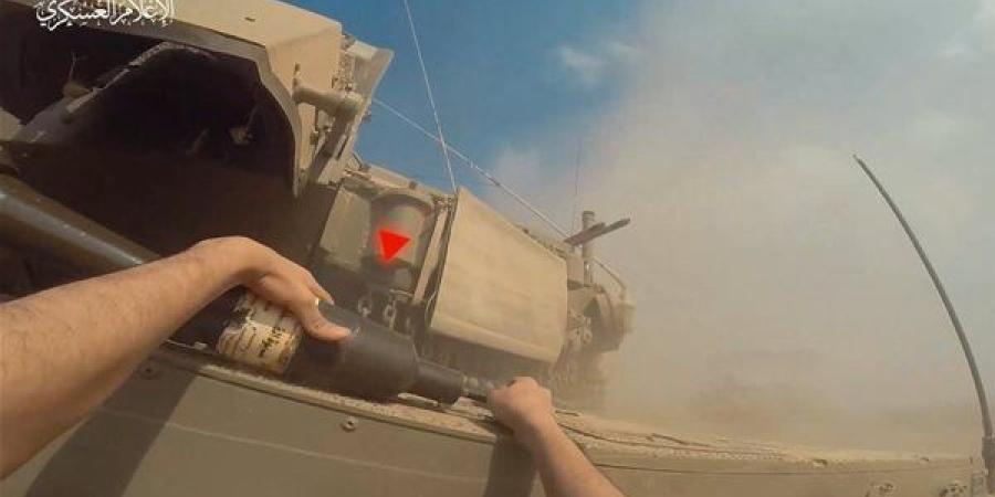تناثر لأشلاء وانفجار كبير بقوة إسرائيلية.. “القسام” تواصل تصفية جنود الاحتلال في رفح