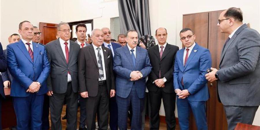 رئيس هيئة النيابة الإدارية يفتتح مقرًا جديدًا بمدينة أسيوط الجديدة