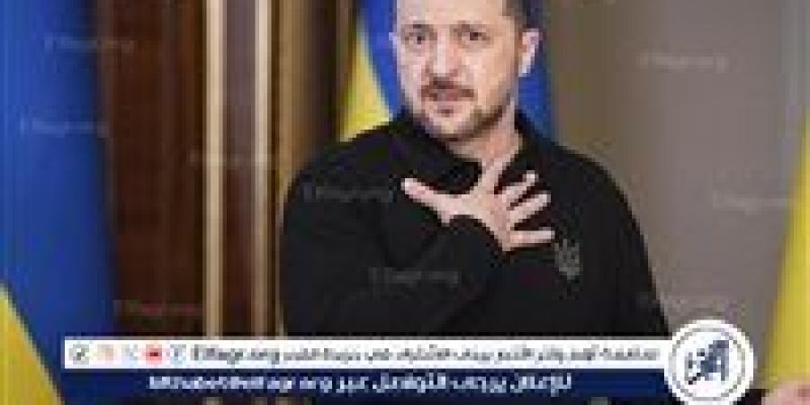 رئيس وزراء أوكرانيا السابق: زيلينسكي يريد إفشال المفاوضات مع روسيا في إسطنبول