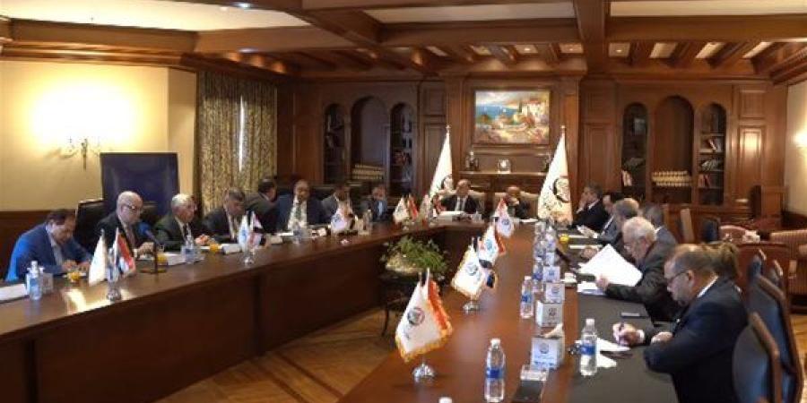 حزب الجبهة الوطنية يعلن تشكيل أمانة الشباب المركزية برئاسة عمران