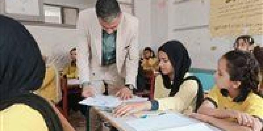 وكيل التعليم بالجيزة: رؤيتنا تضع الطالب في قلب العملية التعليمية ولا تفرط بحقه