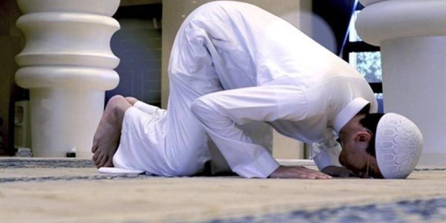 أمين الفتوى: السهو في الصلاة ليس حرامًا لكن له علاج