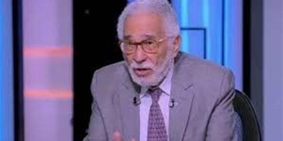 بعد اتصال السيسي.. أحمد أبو زهرة: مكالمة الرئيس لوالدي رفعت من معنوياته وأكدت أنه ليس منسيًا