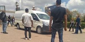 وصول جثمان وليد مصطفى مسجد الشرطة وسط حضور فني وإعلامي