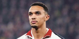أرنولد يعلن رسميا انتهاء مشواره مع ليفربول