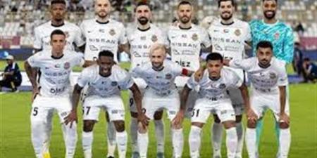 شباب الأهلي يتوج بلقب الدوري الإماراتي للمرة التاسعة في تاريخه