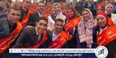 مشاركة طلاب جامعة حلوان في برنامج استراتيجية تنمية القيادة الوطنية