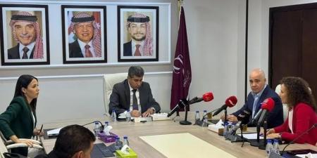 اتحاد الكرة يتحدث عن تكلفة "الفار" ويكشف عن توجه لخصخصة الأندية