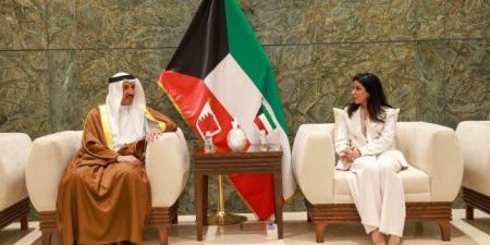 الكويت والبحرين تبحثان سبل تعزيز التعاون في مجالات النقل والاتصالات والتحول الرقمي