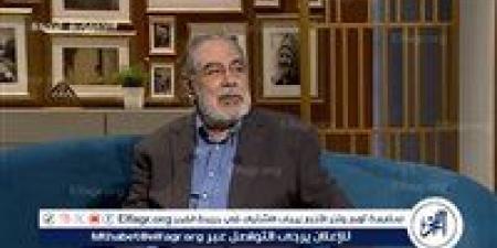 صبري عبد المنعم من العناية المركزة: "ادعولي.. الأزمة صعبة ونقص عناصر في الدم هو السبب"