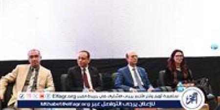 "التعريف بفرص منح هيئة فولبرايت مصر والتواصل بين الثقافات فى ندوة ومحاضرة بجامعة أسيوط