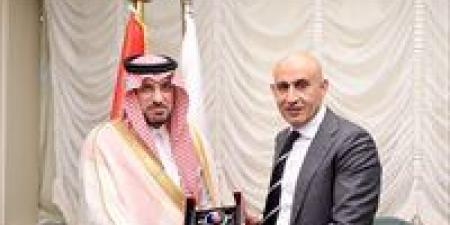أبرز محاور لقاء وزير التعليم ومدير مكتب التربية الخليجي