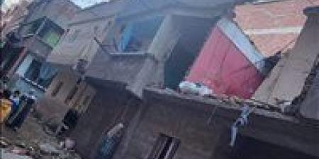 انهيار منزل سكني من 3 طوابق بالمحلة دون وقوع إصابات