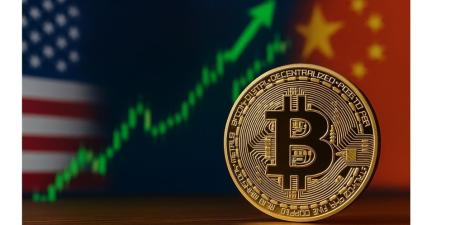 البتكوين تكسر حاجز 105 آلاف دولار بدعم من الهدنة التجارية