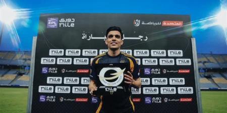 بن شرقي "رجل المباراة" بعد قيادته الأهلى للفوز على سيراميكا
