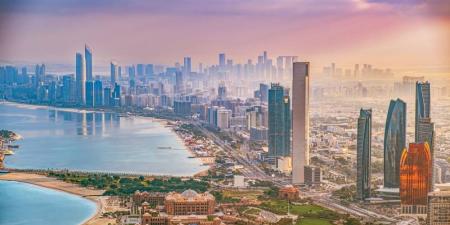 اقتصاد الإمارات يواصل أداءه القوي بدعم النمو غير النفطي والفوائض