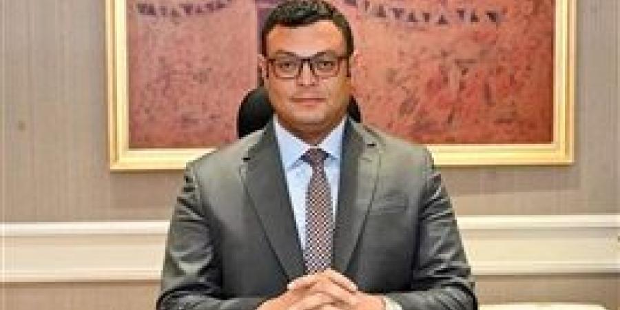 وزير الإسكان يتابع موقف تنفيذ المشروع السكني "ديارنا" المطروح للحجز بحدائق العاصمة