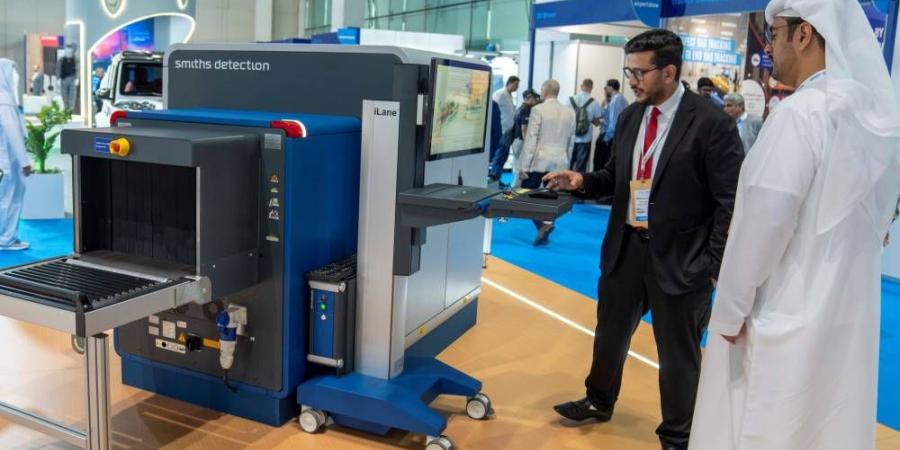 ابتكارات تقنية تعزز التحول الرقمي في «معرض المطارات 2025»