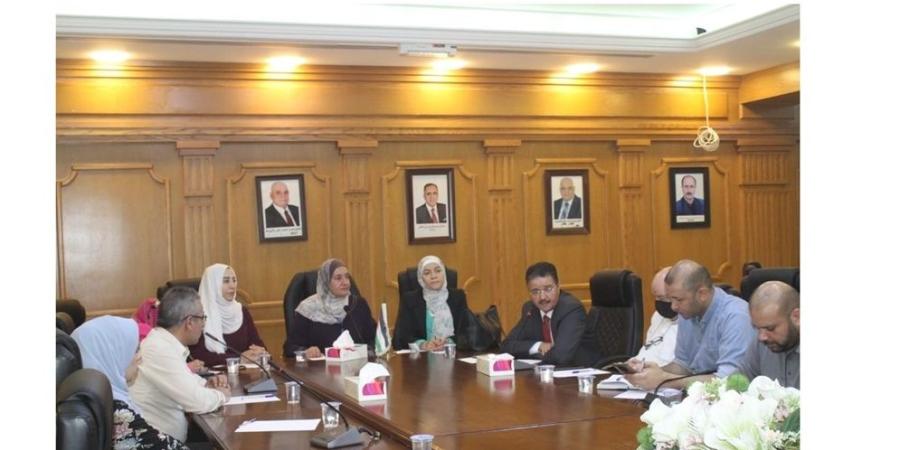 ورشة تعريفية ببرنامج التاجر الملتزم في غرفة تجارة إربد