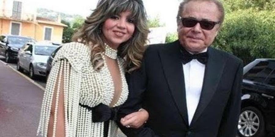 "وقفت معاه فى شدته".. سوسن بدر تدافع عن بوسي شلبي في أزمتها مع ورثة محمود عبد العزيز