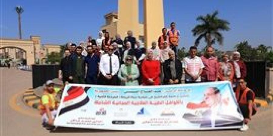 فحص وعلاج 1173 مواطنا خلال قافلة طبية لجامعة كفر الشيخ