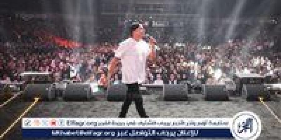 الهضبة في الكويت.. تفاصيل ما حدث بحفل عمرو دياب في "الأرينا" - صور