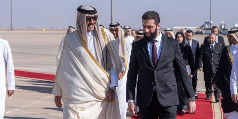 مصدر لـCNN: قطر حصلت على إعفاء من العقوبات الأمريكية لدفع رواتب موظفي القطاع العام السوري - الأول نيوز