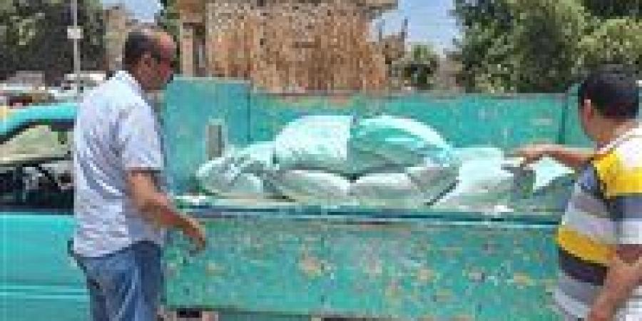 إحباط محاولة تهريب دقيق مدعم وضبط 30 مخالفة تموينية بقنا