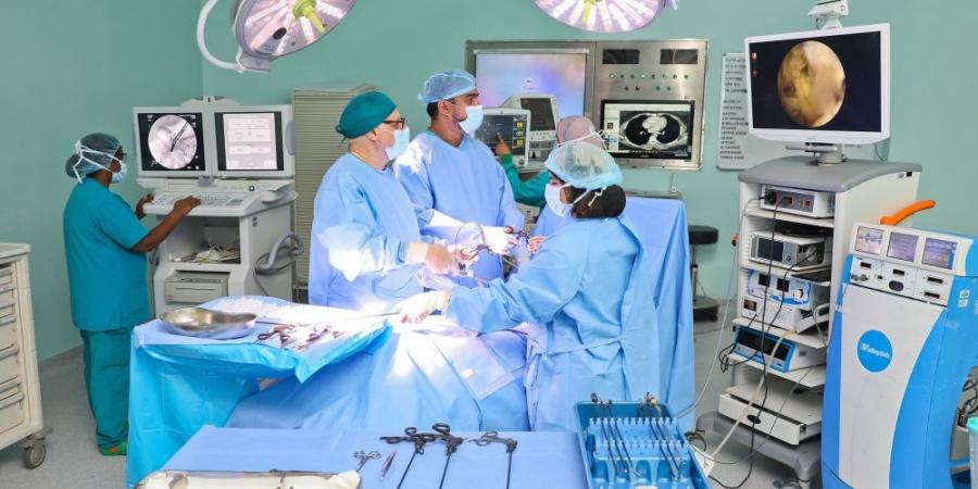 مستشفى الدكتور سليمان الحبيب بالخبر ينهي معاناة رضيع مع تشوه خلقي نادر بـ"جراحة ناجحة"