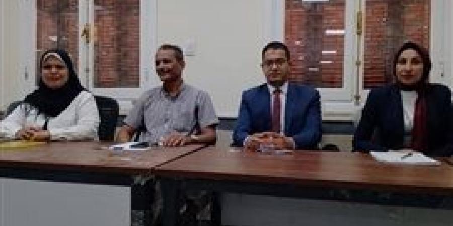 خالد محسب يتابع ندوة بعنوان حقق حلمك بالتعاون مع بنك مصر بمجلس قروى البطاخ