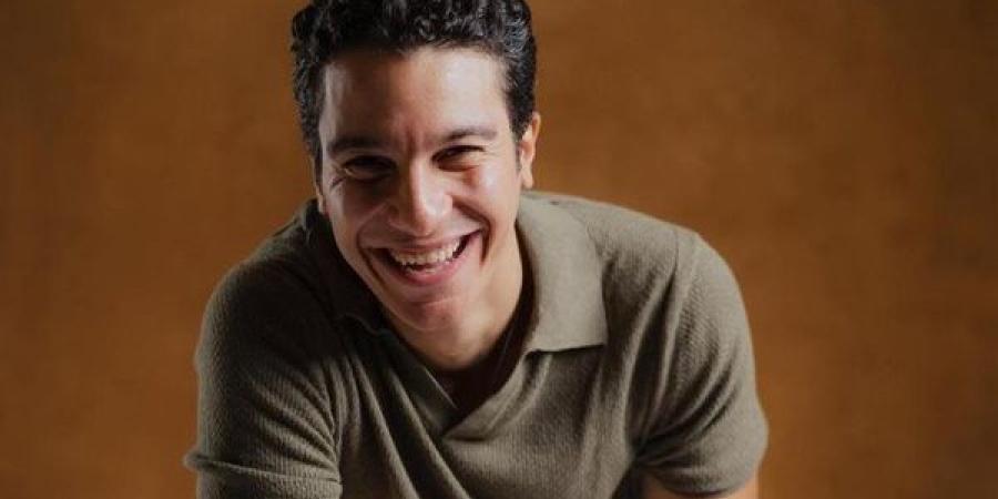 تصادم سيارة نجل الفنان خالد النبوي بدراجة نارية في كرداسة.. والأجهزة الأمنية تحقق