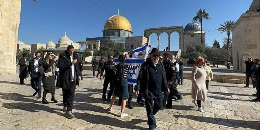 حراس "الأقصى" يحبطون محاولة إدخال مستوطنين "قربان" إلى الحرم القدسي