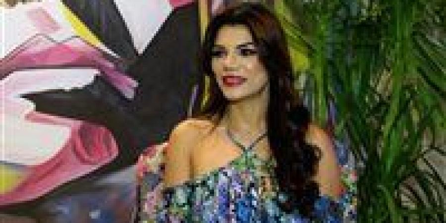 صابرين النجيلي تحتفل بأغنية متدقش مع المخرجة رودينا حاطوم والمطربة وعد البحري