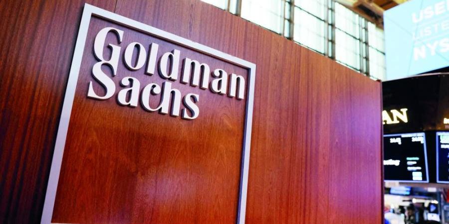 «غولدمان ساكس» يخفض توقعاته لركود في أمريكا إلى 35%