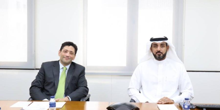 رئيس وحدة التحقيق الخاصة يستقبل نائب رئيس بعثة سفارة الولايات المتحدة بالبحرين