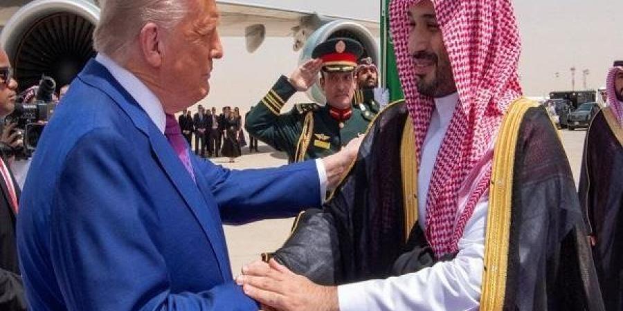 خالد أبو بكر: توربينات بيزنس برفقة ترامب .. وزيارته للسعودية تاريخية