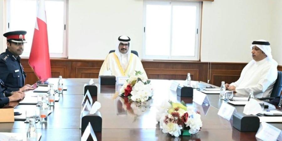 محافظ الجنوبية يترأس اجتماع اللجنة الأمنية ويعلن الاستعدادات لإطلاق المبادرات والبرامج الأمنية الرائدة