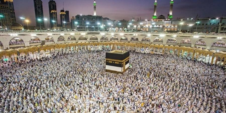 السعودية: تأشيرات الزيارة لا تخوّل حاملها أداء فريضة الحج