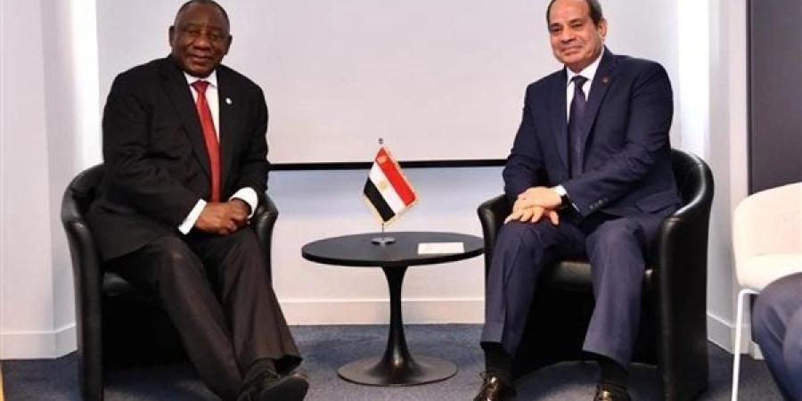 الرئيس السيسي يبحث مع رئيس جنوب إفريقيا سبل تعزيز الأمن والاستقرار في القارة